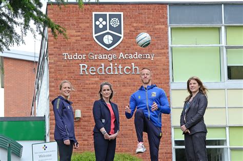 tudor grange school redditch